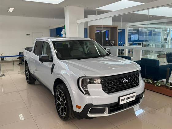 FORD MAVERICK 2.5 HYBRID LARIAT e-CVT FORD MAVERICK 2.5 HYBRID LARIAT e-CVT